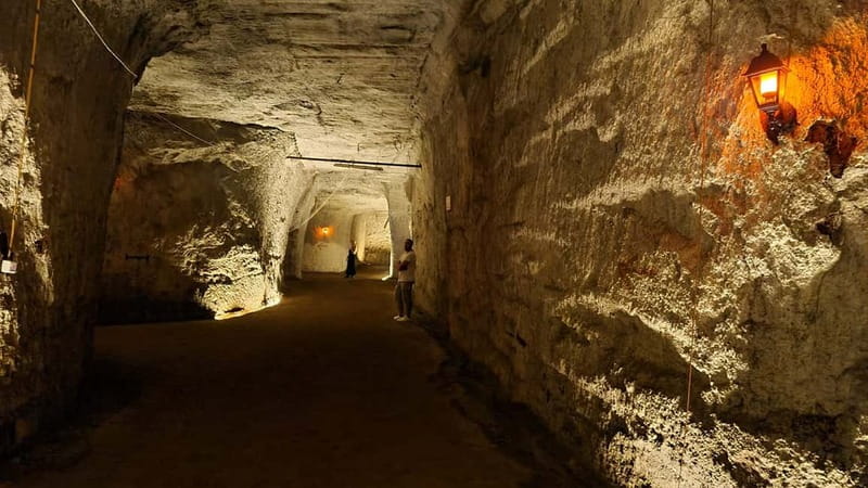 Between Catacombs and ancient Quarries in Rome - Practical Details and Value