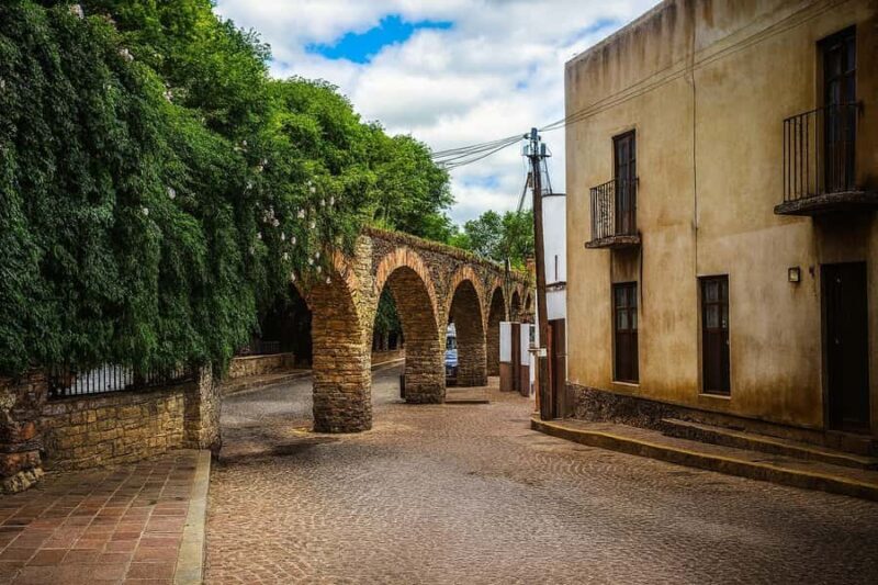 Between haciendas and temples: a tour of the mining heart of Pastita - Key Points