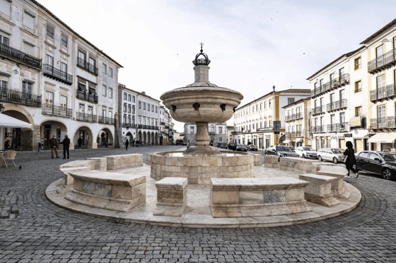 Between Life & Death: Roman Temple, Cathedral & Bone Chapel - Strolling Through Évora’s Historic Heart