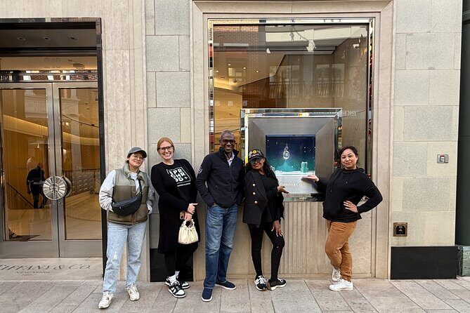 Beverly Hills Walking Tour - Exploring Beverly Hills on Foot: What to Expect