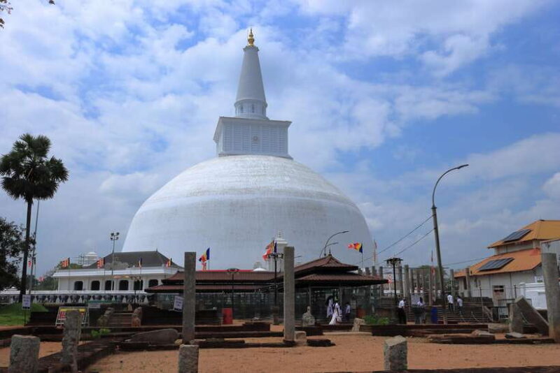Beyond Beaches: 4-Day trip into Sri Lankas Cultural Heart - Practical Tips for Travelers