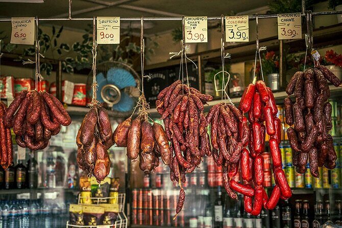 Beyond the Barrel: From Decadent to Down-home in the Heart of Porto - FAQ