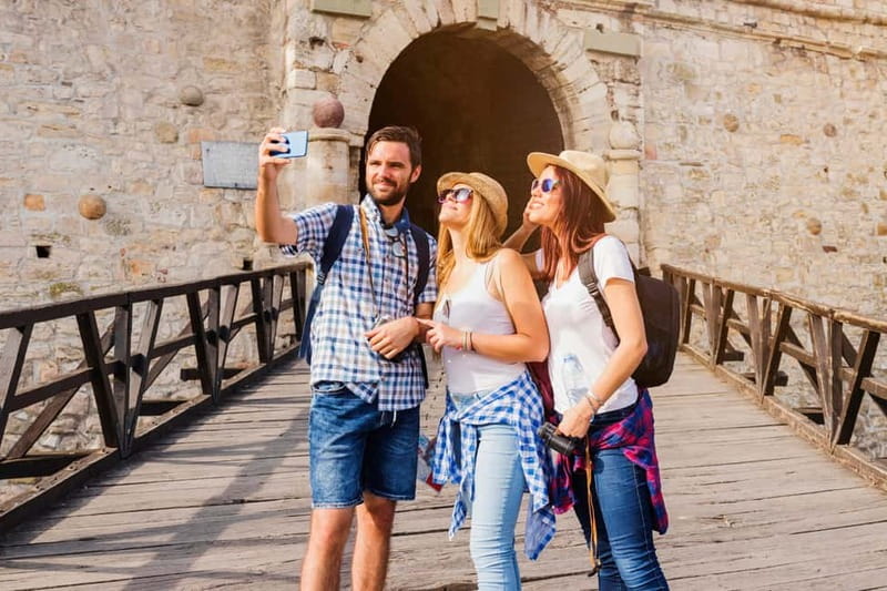 Béziers: Express Walk with a Local - Why Choose the Béziers Express Walk with a Local?