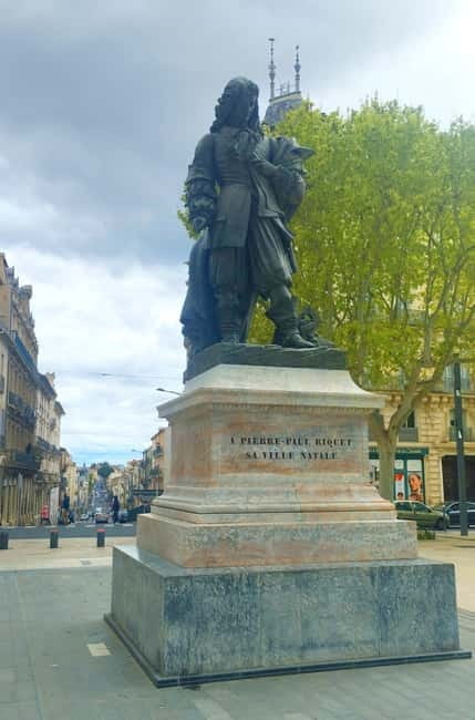 Béziers: Food and History Guided Walking Tour - Who Would Enjoy This Tour?