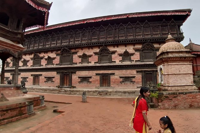 Bhaktapur UNESCO Heritage Site Tour With Guide - Accessibility Information