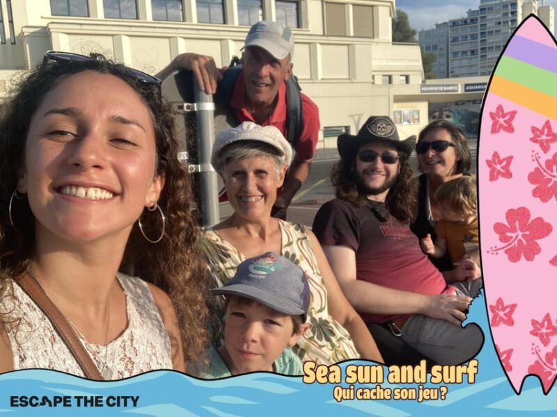 Biarritz: Outdoor Escape Game - Spies, Surf & Sun - Solving Puzzles, Cracking Codes