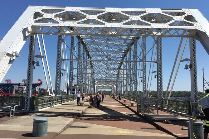 Bicycle Rental on Nashvilles Greenway System - Biking Trails and Routes