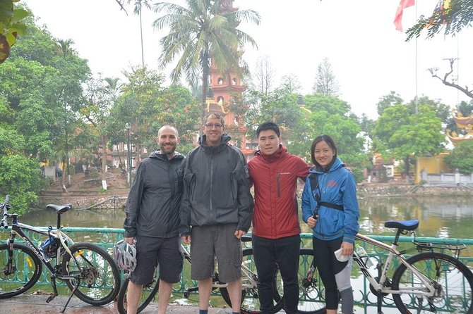 Bicycle Tours Hanoi: Half Day Hanoi City Bicycle Tours - Tour Highlights and Experiences