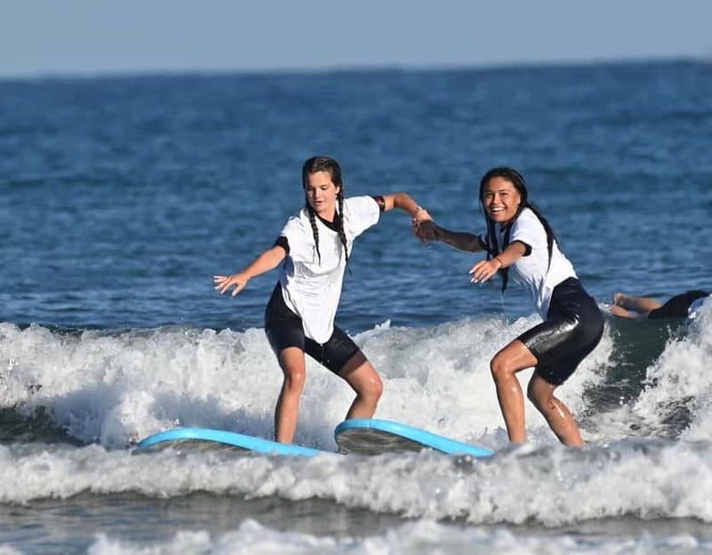 Bidart: Enjoy surfing with experienced and friendly teachers - Equipment and Safety: What’s Included?