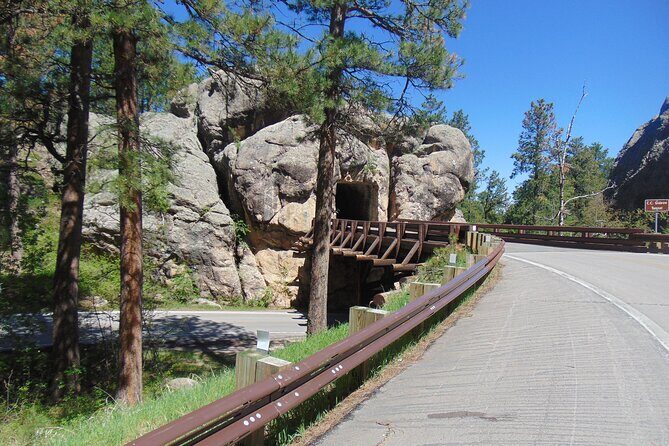 Big 3 Must See Black Hills 80 Mile Mini Road Trip - In The Sum Up