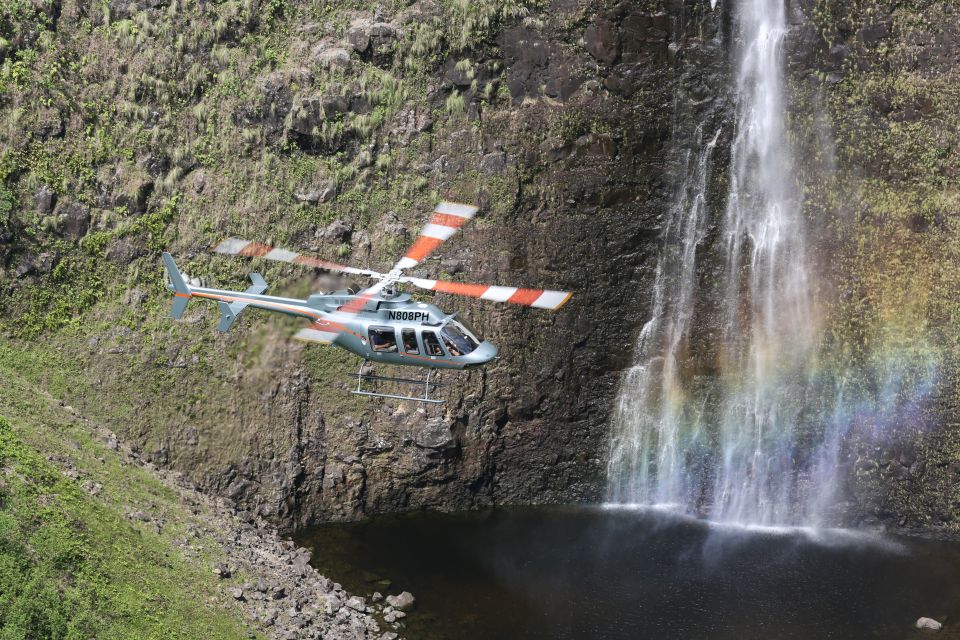 Big Island: Circle Island Helicopter Tour From Kona - Inclusions