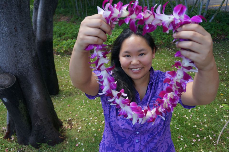 Big Island: Kona Airport Traditional Lei Greeting - Booking Information and Availability