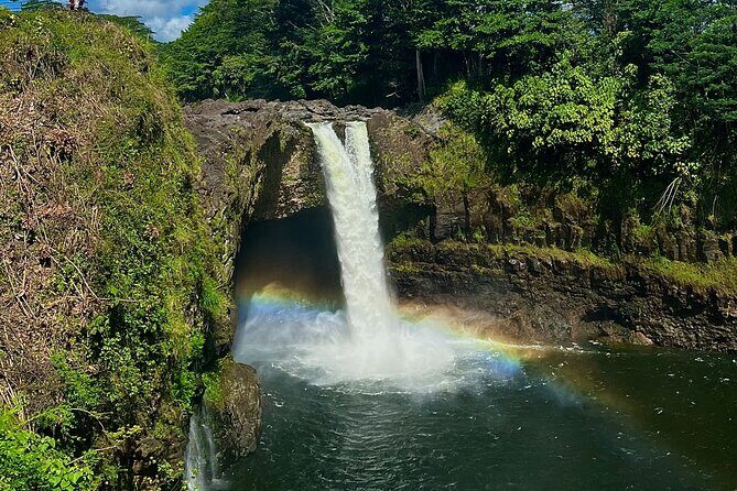 Big Island Private Tour Waipio Valley Volcanoes Waterfalls - An In-Depth Look at the Itinerary