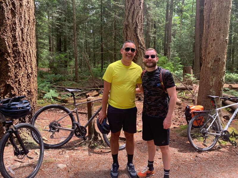 Bike and Hike Vancouver - Bike and Hike Vancouver: An Authentic Outdoor Adventure in British Columbia  