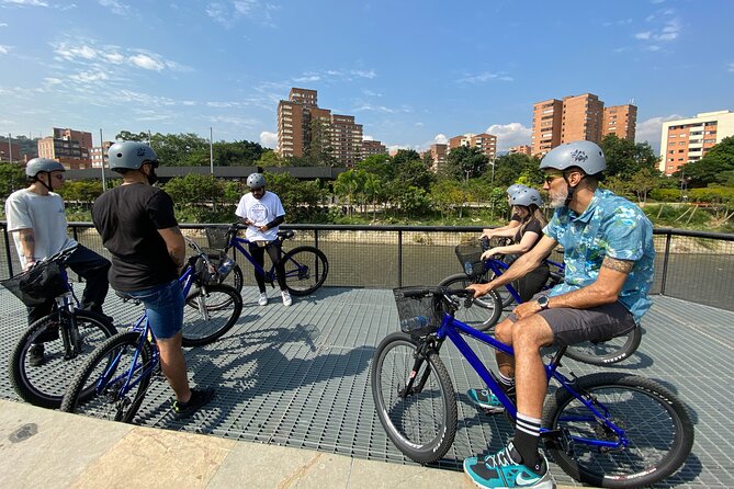 Bike City Tour Medellin With Snack and Local Beer - What to Expect