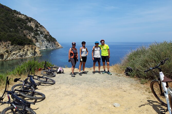Bike-Nic Half Day Tour to the Bunkers of Monte Enfola - Included Amenities