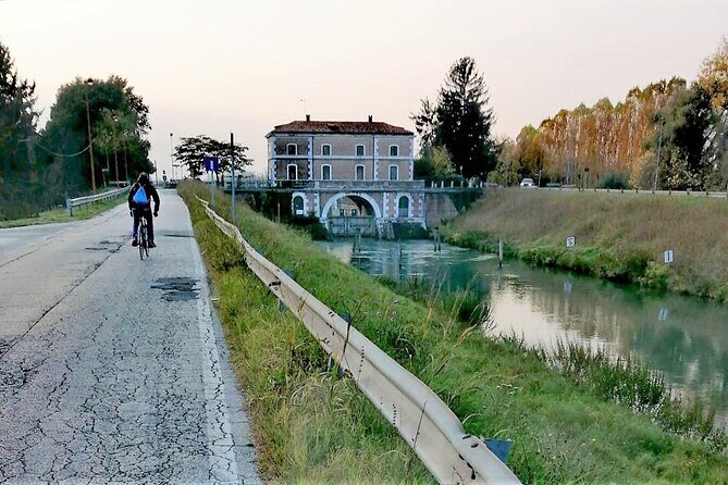 Bike & Palladian Villas: Scenic Ride Along the Brenta from Venice - FAQ