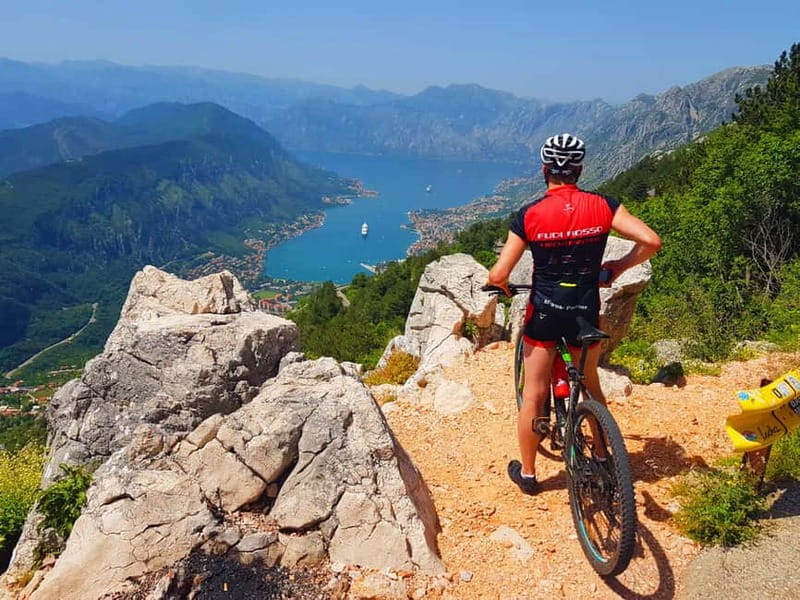 Bike tour - Downhill from Njegos Mausoleum to Kotor bay - Key Points