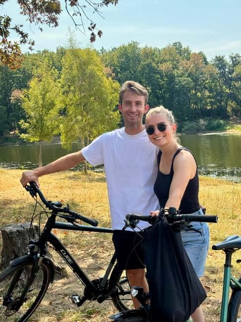 Bike Tour Tirana: Cycle the Highlights & Grand Park (Guided) - Who Is This Tour Best For?