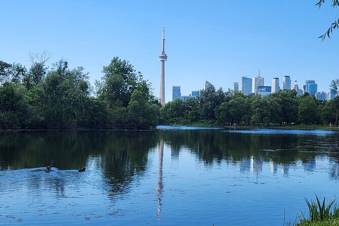 Bike Tour Toronto Harbourfront and Toronto Islands (Economical) - Key Points