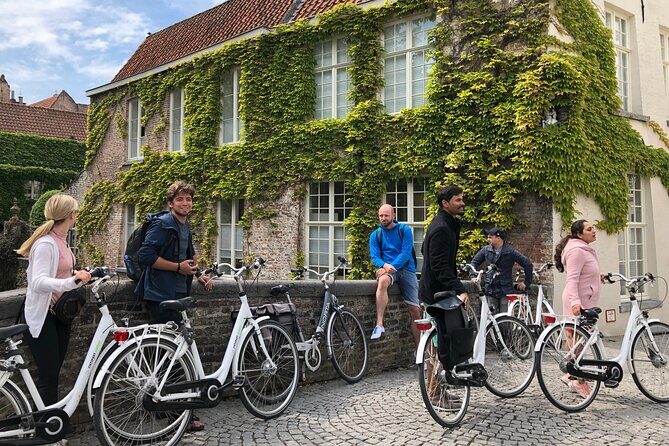 BikeTour Bruges & Damme in Spanish and English - Key Points