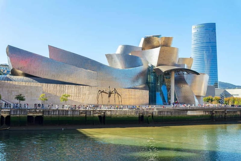 Bilbao and Castro Urdiales Full-day excursion from Santander - Key Points