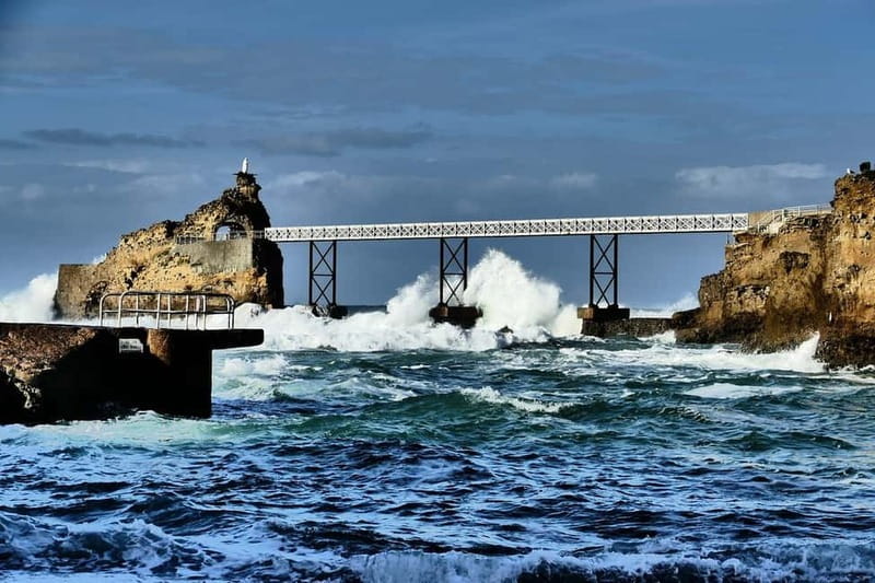 Bilbao: Biarritz, Saint Jean de Luz, and San Sebastian Tour - FAQs