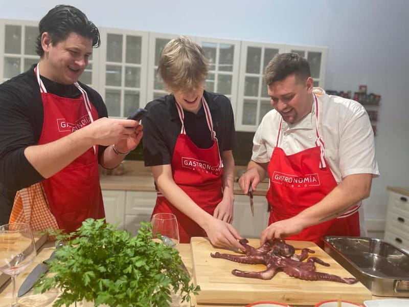 Bilbao: Immersive Basque Cooking Class - Key Points