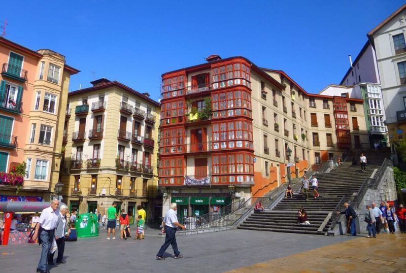 Bilbao old town walking tour - Who Should Consider This Tour?