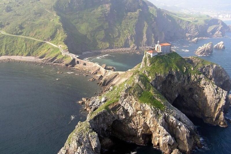 Bilbao: San Juan De Gaztelugatxe and Txakoli Wine Day Trip - Key Points