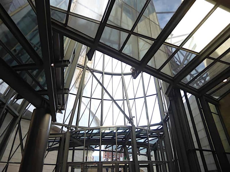 Bilbao: Titanium & Glass - Private Tour (German/English) - What You Can Expect from the Tour