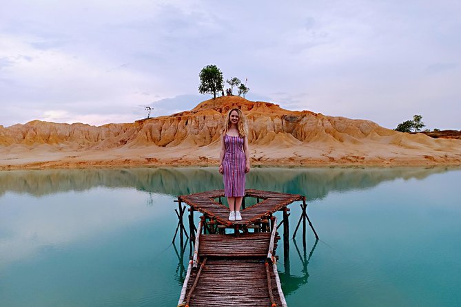 Bintan Sand Dunes and Blue Lakes Half-Day Tour With Lunch - Dining Experience