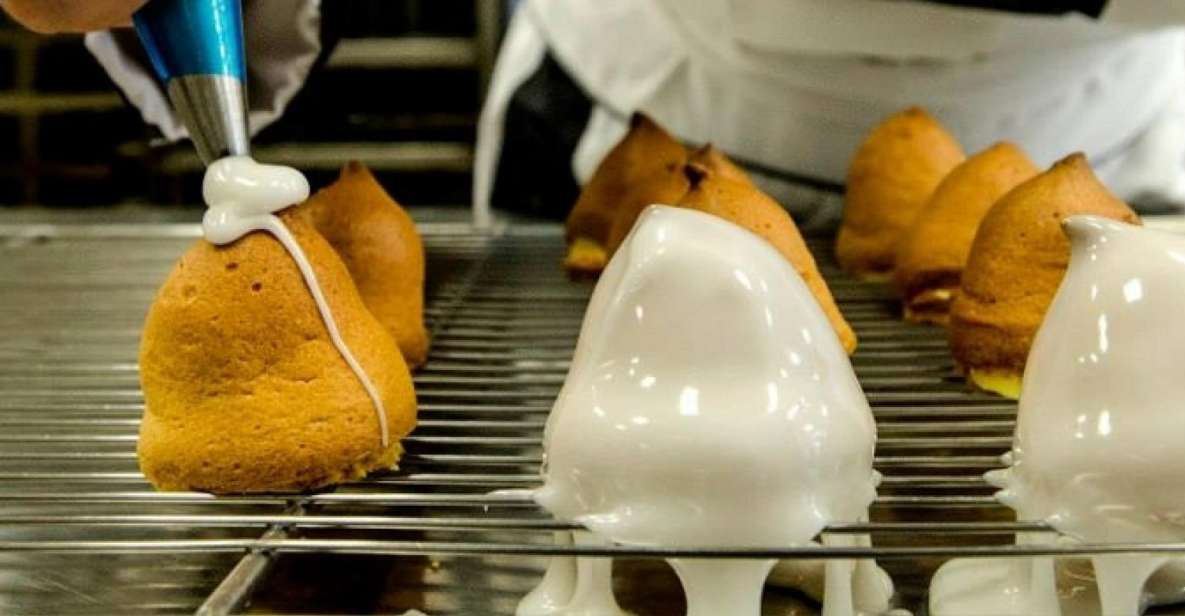 Bisceglie: Private Tour With Typical Sospiro Sweet Tasting - The Sospiro Biscuit Experience