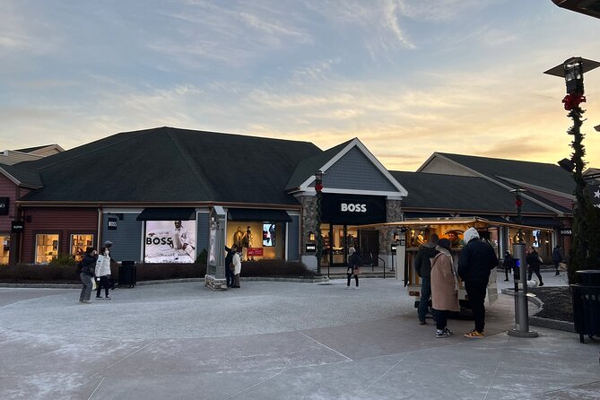 Black SUV - 7hs Staying Woodbury Outlets - Up to 6pax - Free Tax - Customer Reviews and Ratings