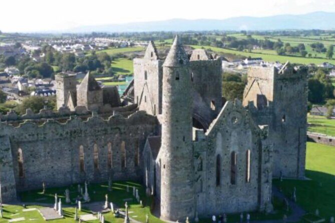 Blarney Castle and The Rock of Cashel with Private Chauffeur Tour - Detailed Review of the Tour Experience