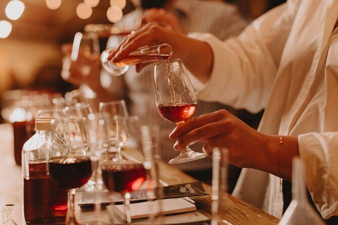 Blend Your Own Bottle of Muscat in Rutherglen - Key Points