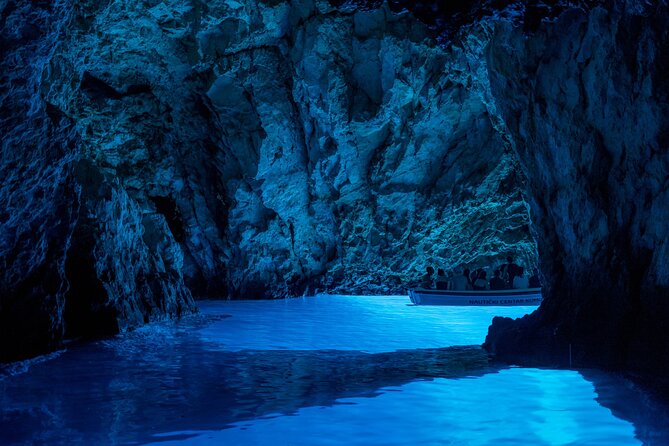 Blue Cave and Hvar 5 Islands Tour From Split - Stunning Natural Beauty of Blue Cave