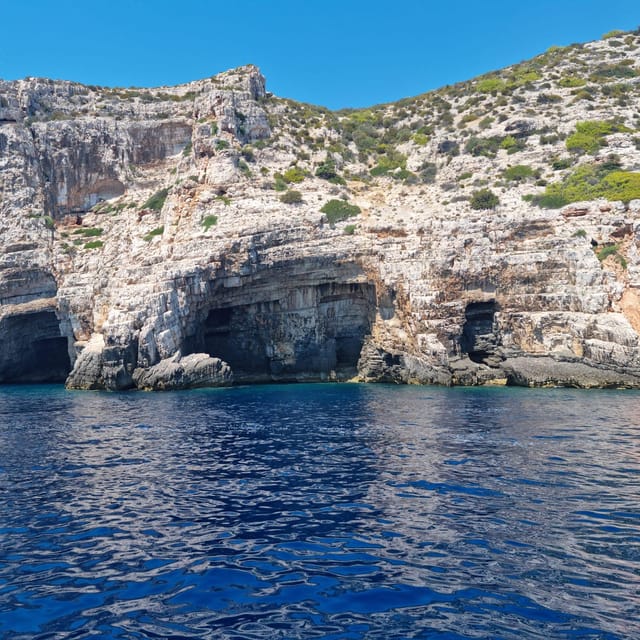 Blue Cave & Island Treasures: Komia & 5 Gems Boat Tour - The Magic of the Blue Cave