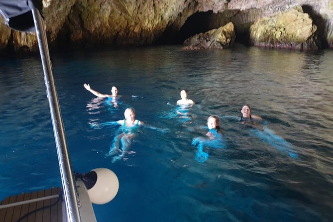 Blue Cave, Lady of Rocks , Perast and Mamula Speedboattour MW - Communication and Improvements
