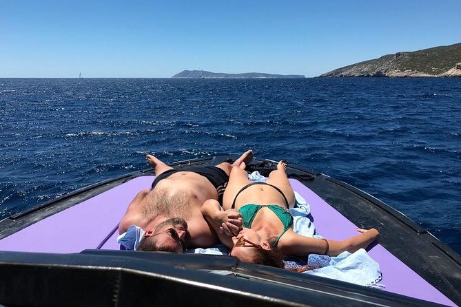 Blue cave tour with speed boat from town Hvar - Key Points