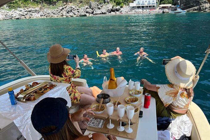 Blue Grotto and Capri by Private Boat Tour - FAQ