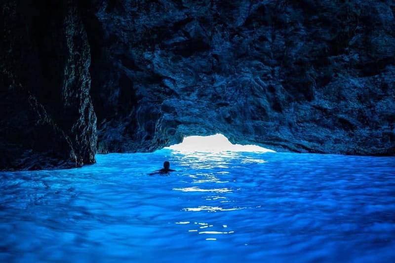 Blue Grotto and Capri: Private Boat Tour and Visit - Key Points