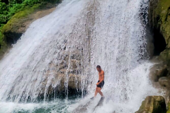 Blue Hole and Dunn's River Falls Ocho rios - Authentic Reviews and Real Experiences