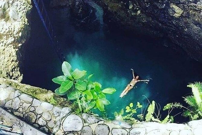 Blue Hole Mineral Spring and Ricks Cafe Private Tour - FAQ