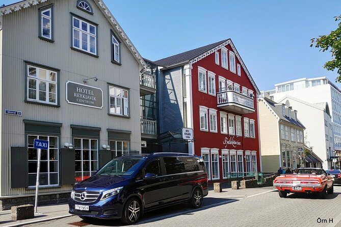 Blue Lagoon, Included Premium Admission and Private transfer in a new Mercedes Benz V-class - What Makes the Luxury Private Transfer So Valuable?