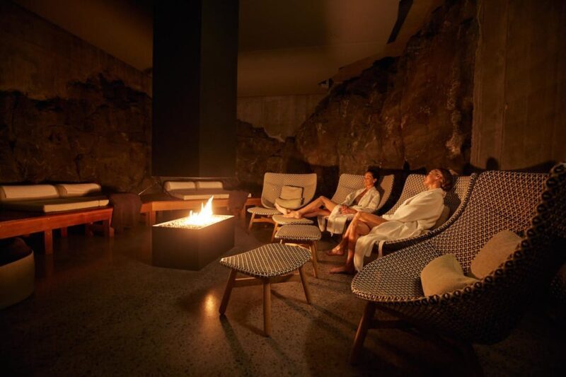 Blue Lagoon: Retreat Spa Experience & Private Changing Suite - An In-Depth Look at the Blue Lagoon Retreat Spa Experience