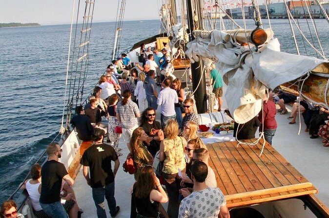 Blue Lobster Party Cruise - The Value Proposition