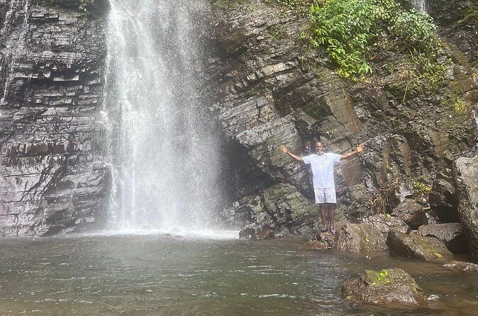 Blue Mountain Waterfall and Sightseeing Ecotour - FAQs