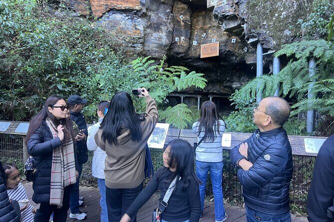Blue Mountains Private Tours Sydney Zoo or Scenic world Options - FAQ