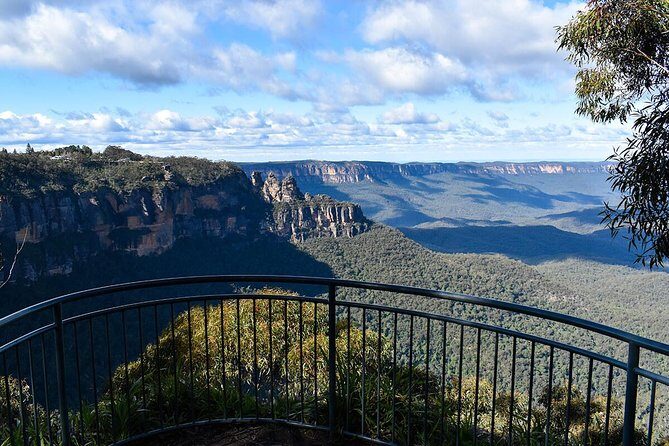 Blue Mountains Vintage Cadillac Tour with Local Guide - FAQ